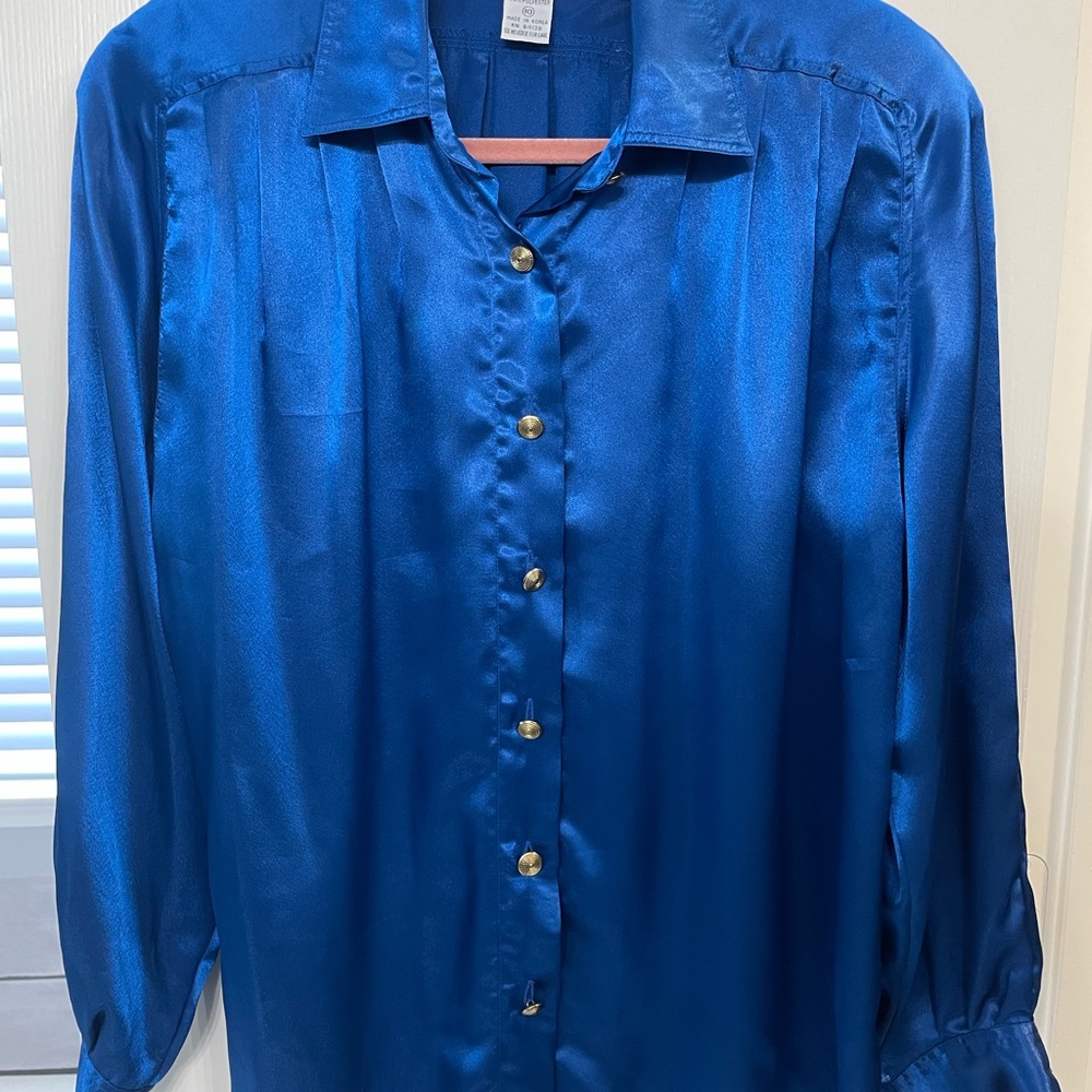 Vintage Jordan Royal Blue Women's Button Down Shirt